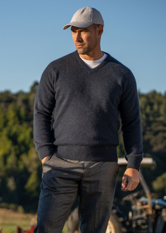 Vee Neck II Possum Merino Wool Silk Sweater KORU