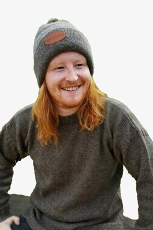 Palliser Romney Lambswool Pom Pom Badged Beanie NZNC
