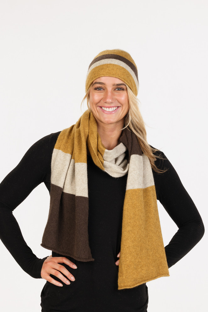 Travel Beanie NATIVE WORLD