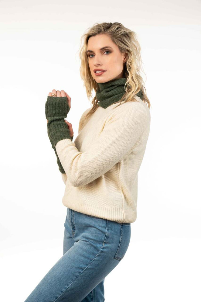 Moss Stitch Possum Merino Silk Neck Warmer KORU