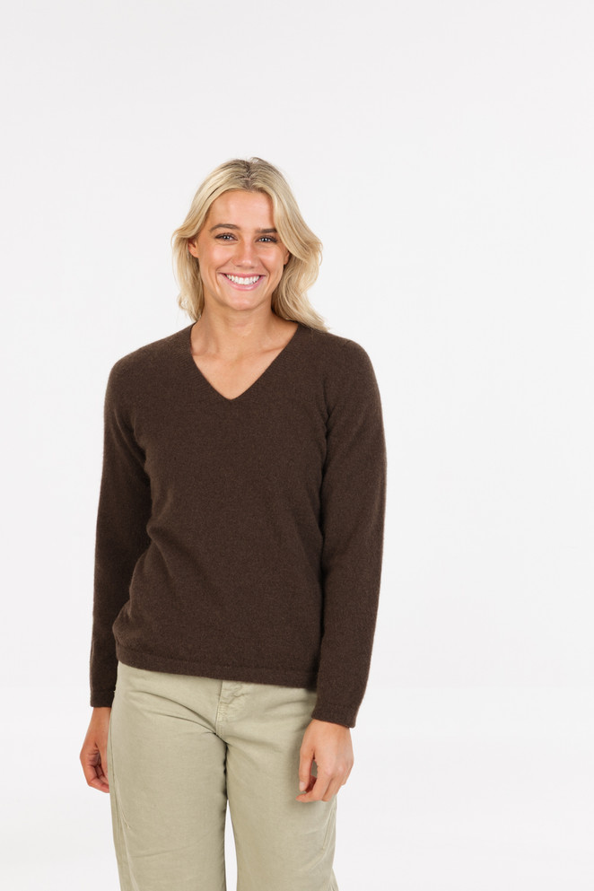Vee Neck Plain Sweater Possum Merino NATIVE WORLD