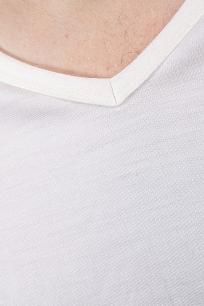 Merino Wool Short Sleeve Vee Neck Base Layer Top NZNC