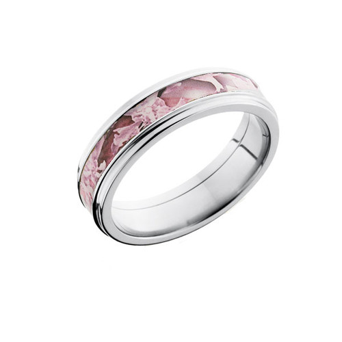6mm Pink Camo Ring with Narrow Decorative Edge 6mm Pink Camo Ring with Narrow Decorative Edge