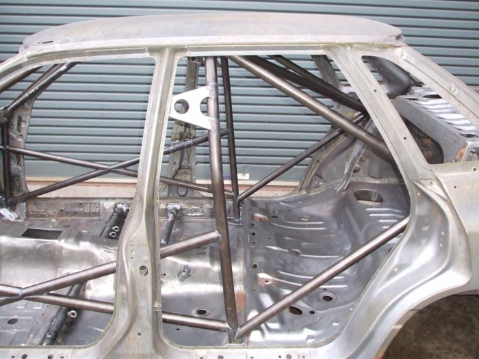 Custom Cages Subaru Legacy (Factory Style) - Multipoint  [T45]