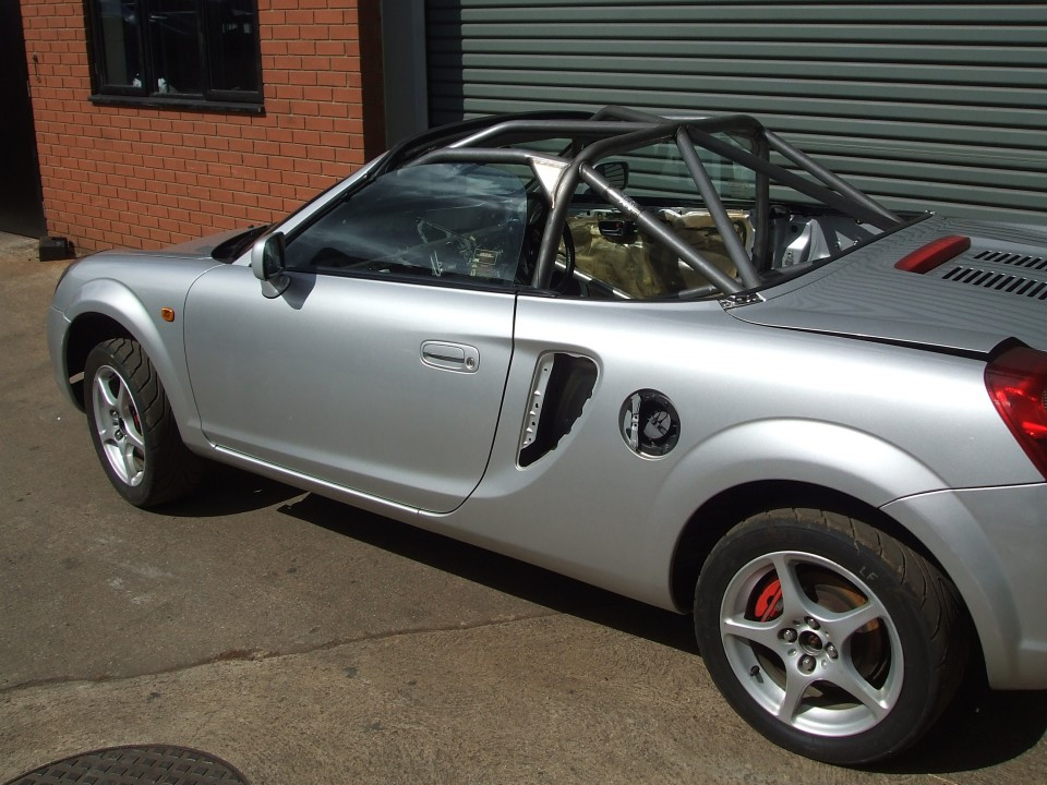 Custom Cages Toyota MR2 Mk3 00-07 - Multipoint [T45]