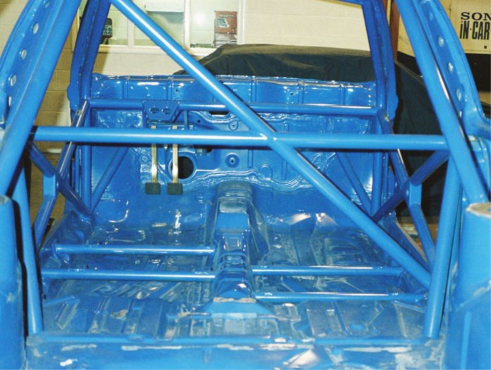 Custom Cages Volkswagen Golf Mk3 International Multipoint T45 Roll Cage Kit