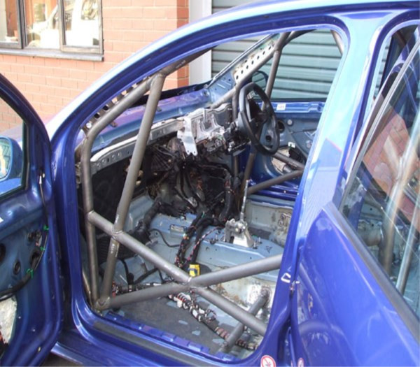 Custom Cages Volkswagen Golf Mk5 R32 Multipoint T45 Roll Cage Kit