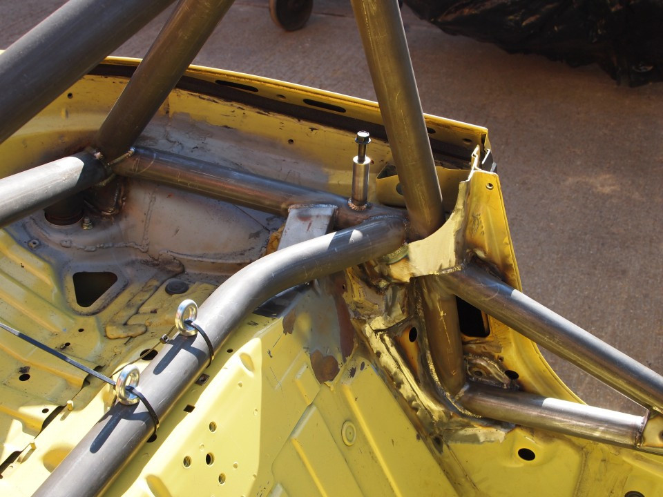 Custom Cages BMW Z3 Roadster International Multipoint T45 roll cage kit