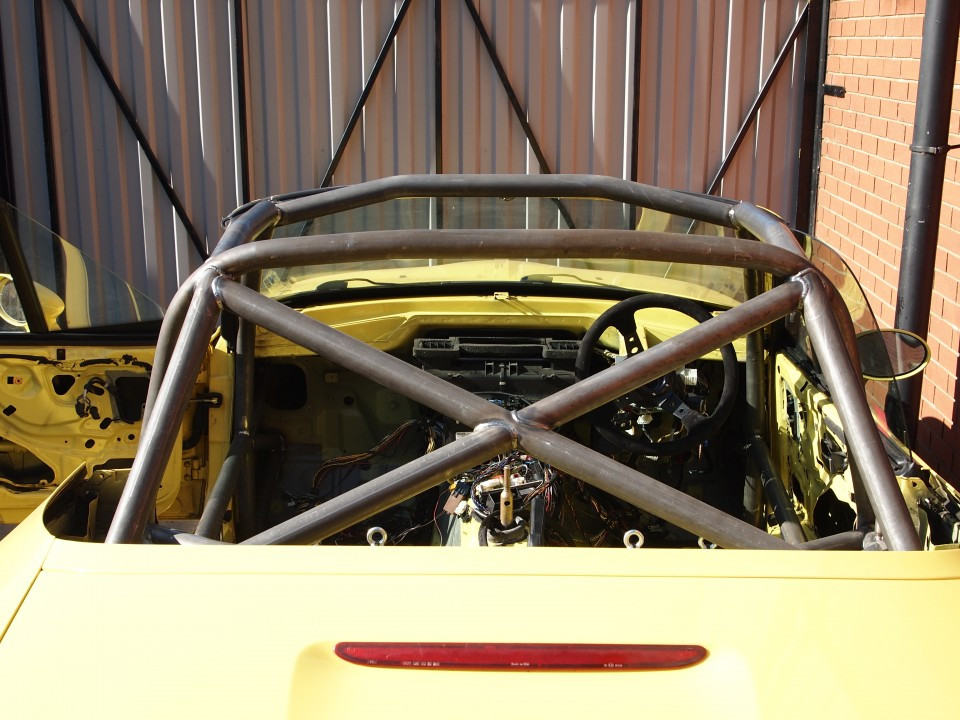 Custom Cages BMW Z3 Roadster International Multipoint T45 roll cage kit