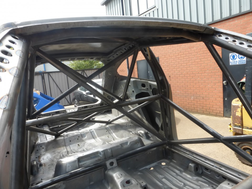 Custom Cages Ford Focus Mk1 >2005 - Multipoint  [T45]