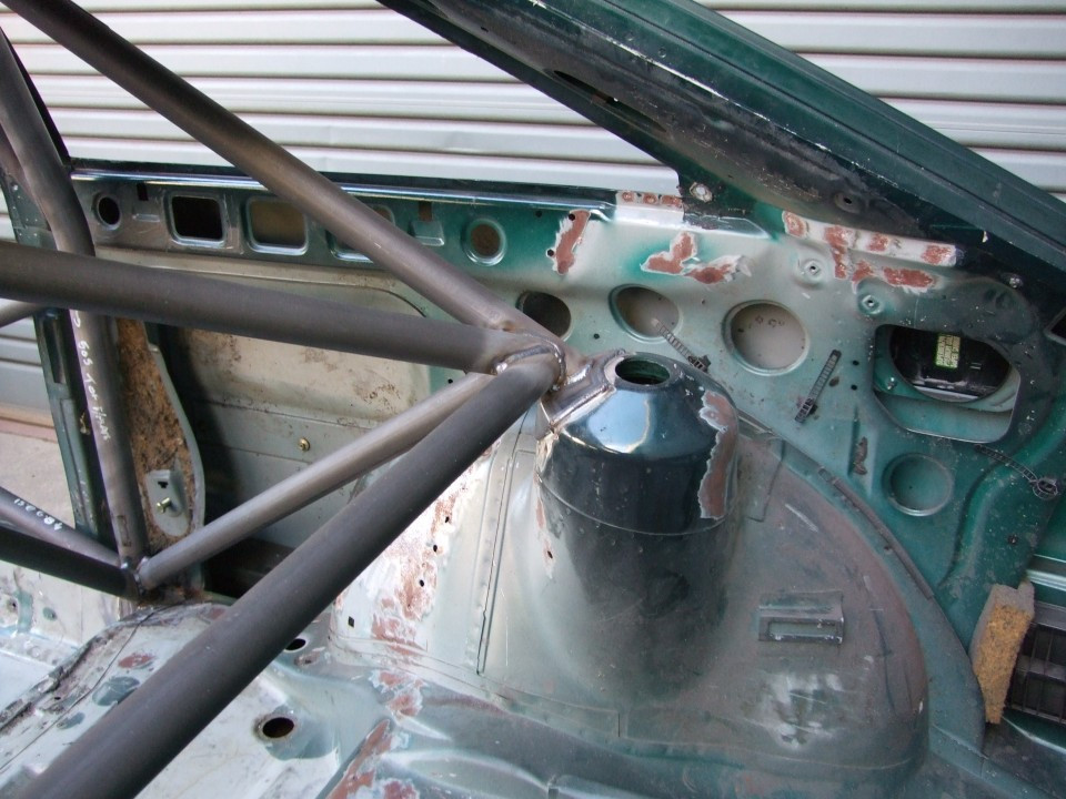 Custom Cages AUDI 80 S2 Multipoint T45 Roll Cage Kit