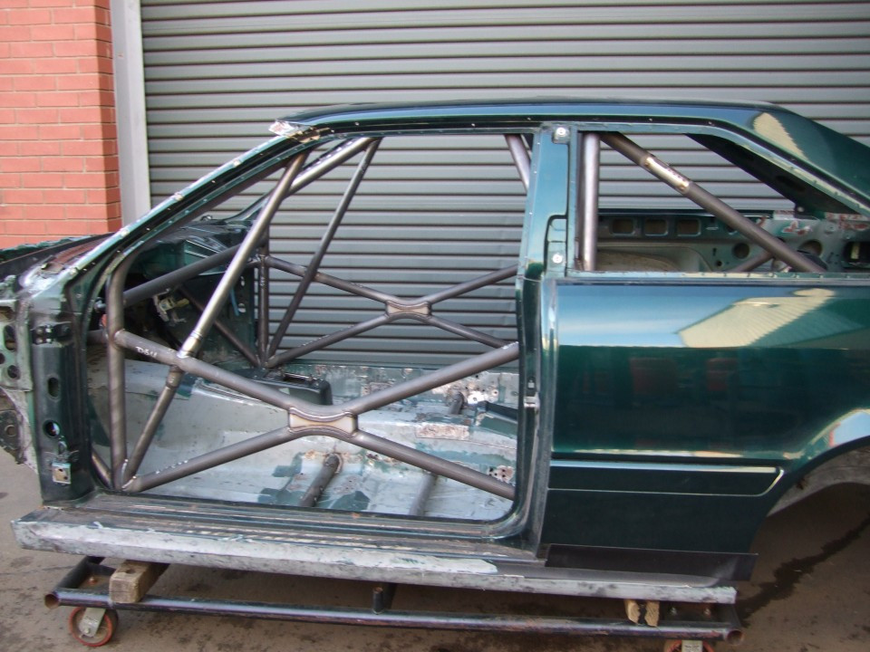 Custom Cages AUDI 80 S2 Multipoint T45 Roll Cage Kit