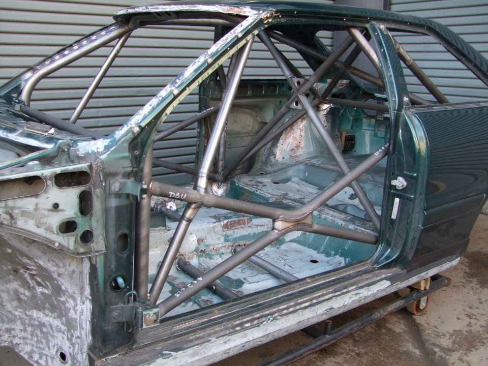 Custom Cages AUDI 80 S2 Multipoint T45 Roll Cage Kit