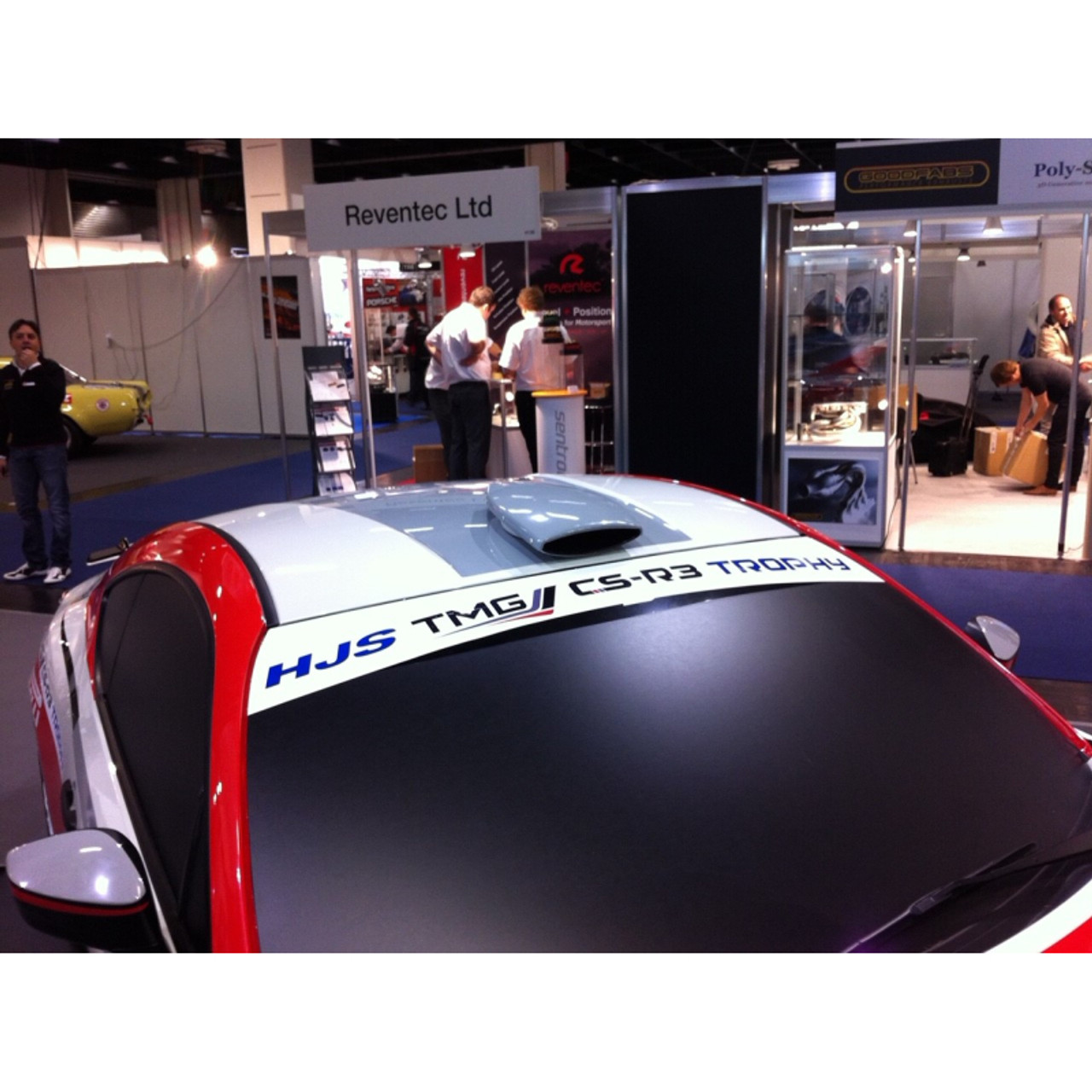 Racetech Fiberglass Roof Vent