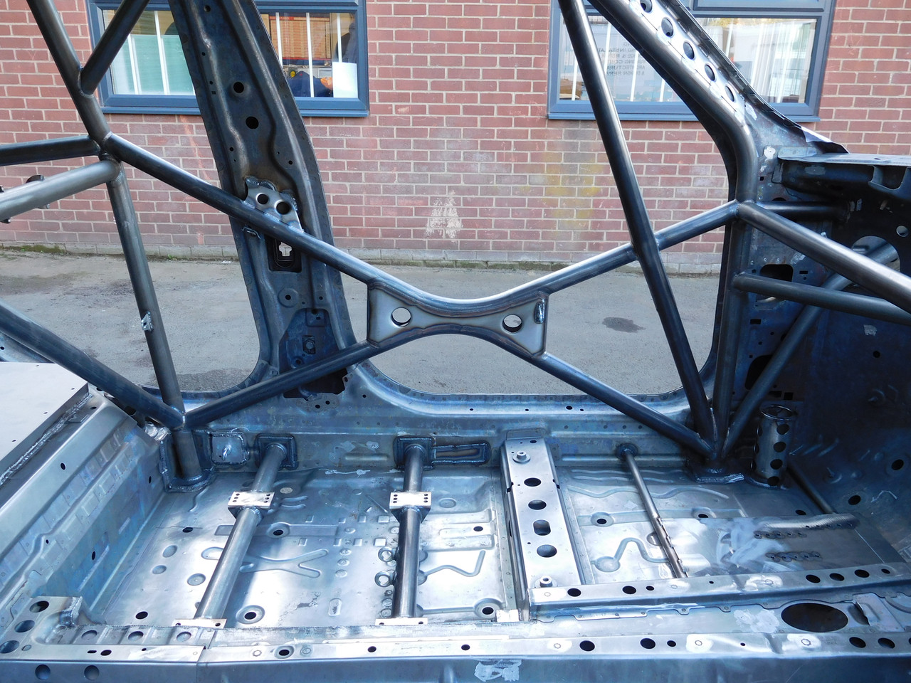 seat mounts not included