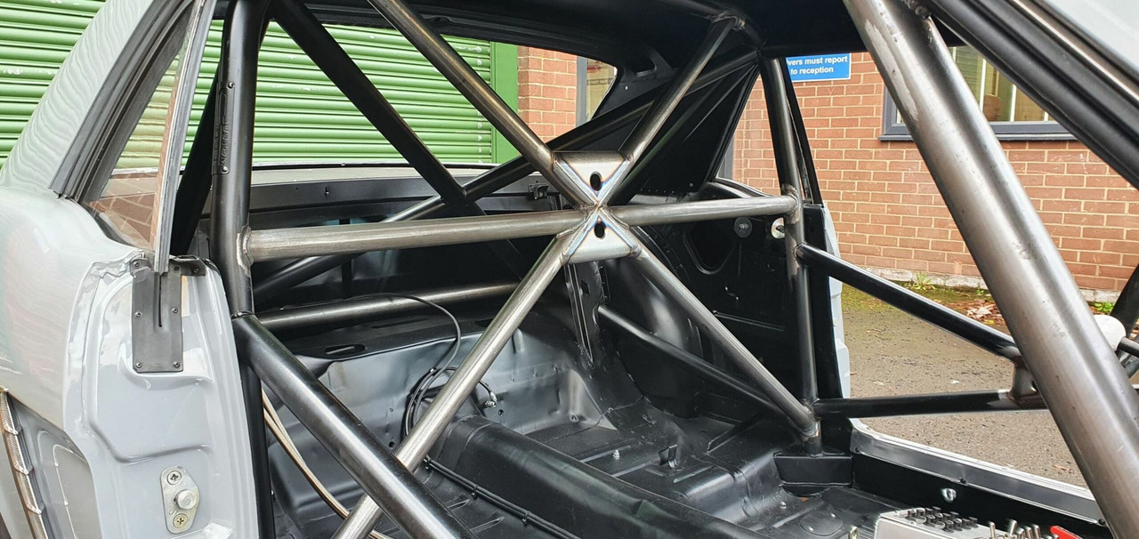 Custom Cages Ford Mustang Notchback International T45 roll cage kit
