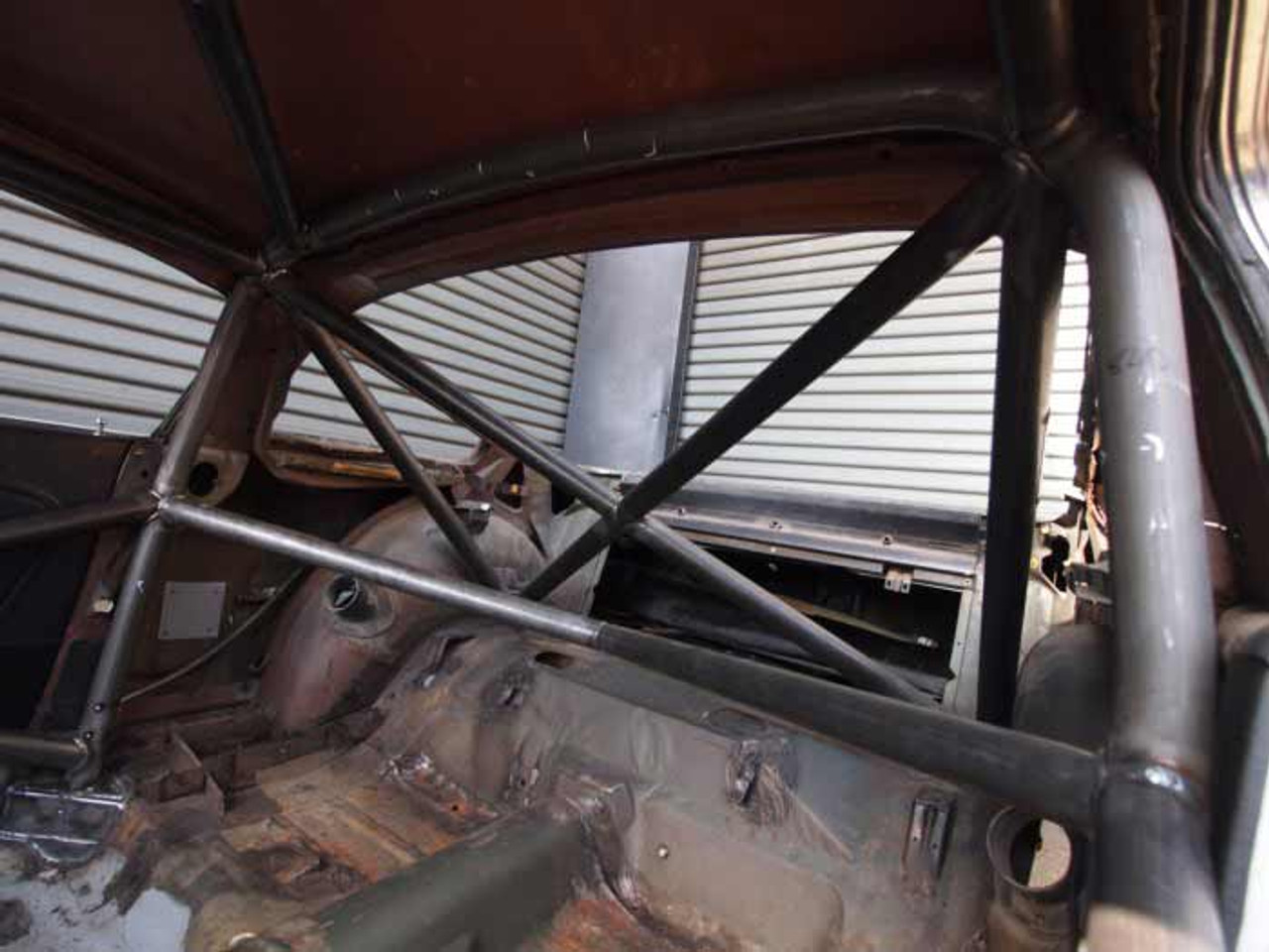 Custom Cages Ford Mustang Fastback International Historic T45 roll cage kit