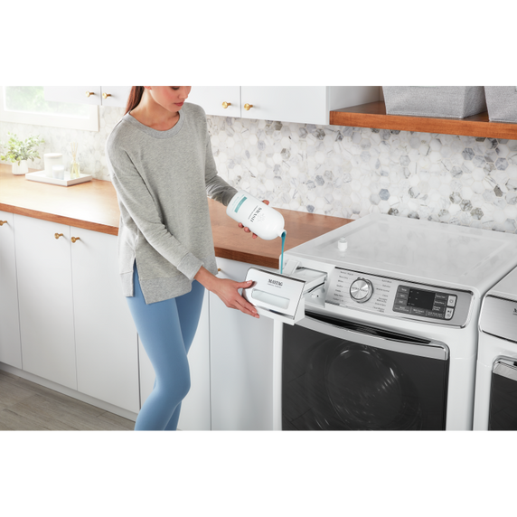 Maytag® Smart Front Load Washer with Extra Power and 24-Hr Fresh Hold® option - 5.8 cu. ft. MHW8630HW