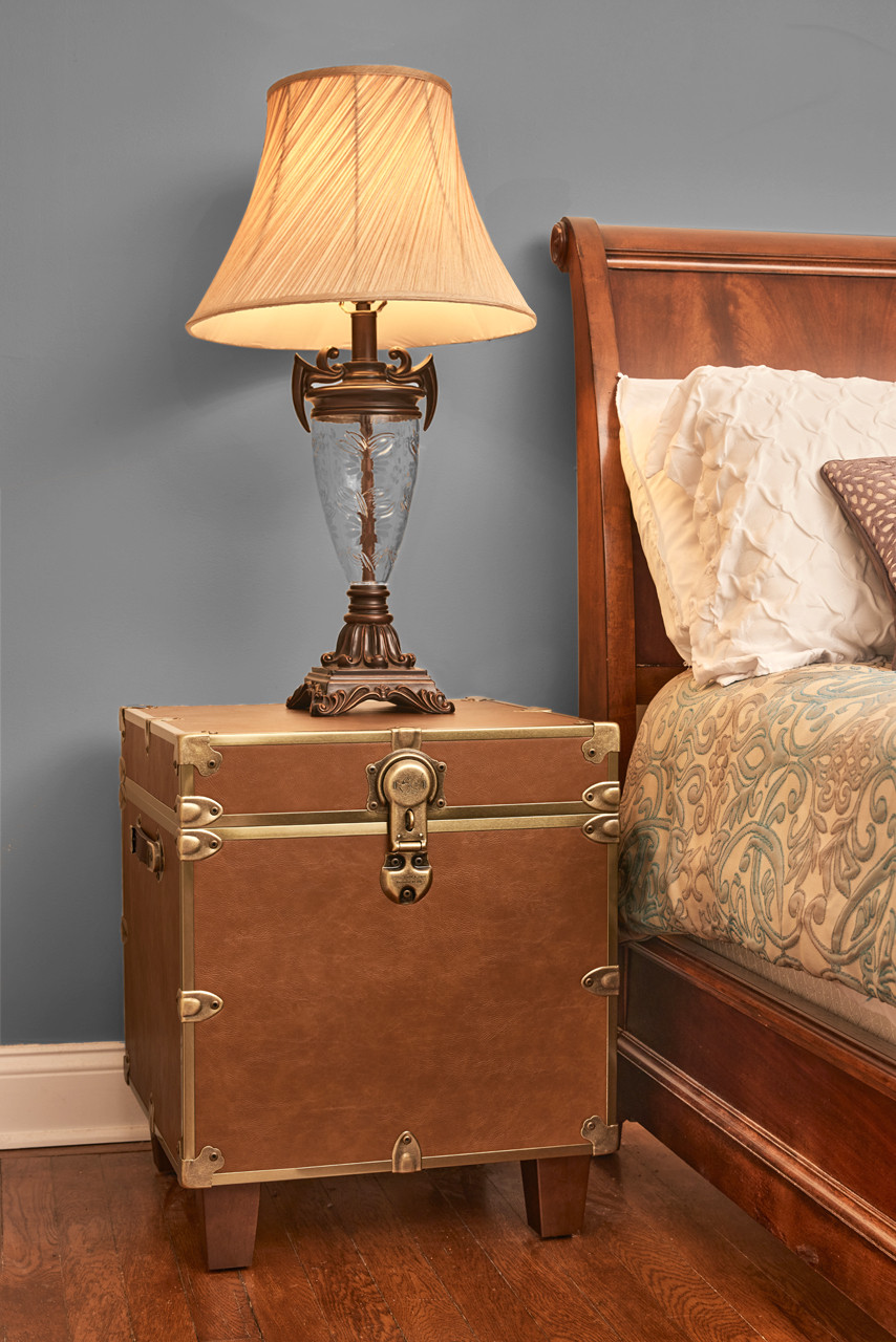 Rhino Luxury Faux Leather End Table Trunk with Feet