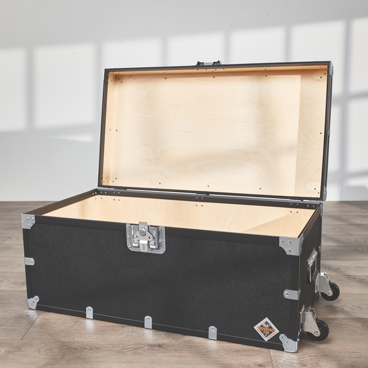 Rhino Traditional Travel Wardrobe Trunk - Trunk Outlet