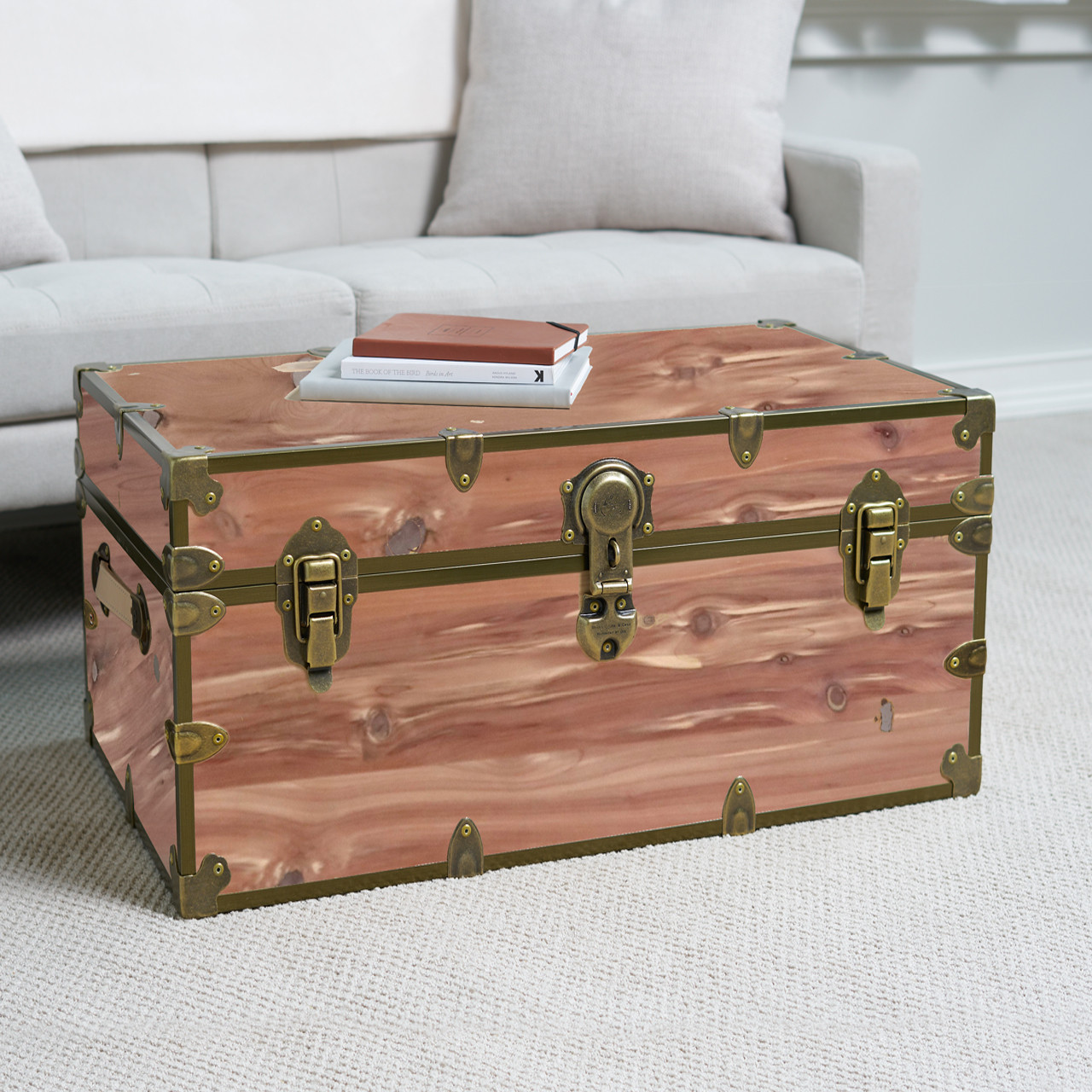 Rhino XXL Knotty Cedar Trunk - Quick Ship