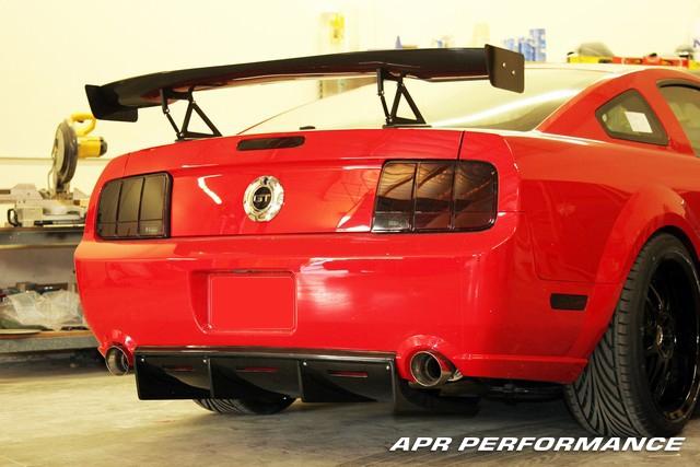 APR Performance Carbon Fiber Rear Diffuser AB-262019