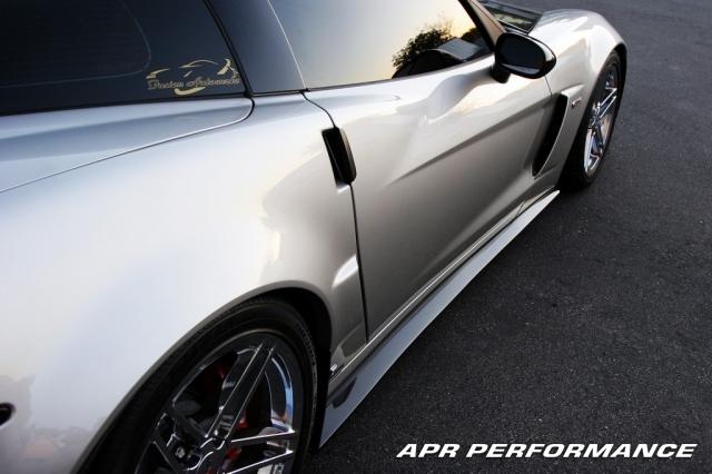 APR Performance Carbon Fiber Side Rocker Extensions FS-208008