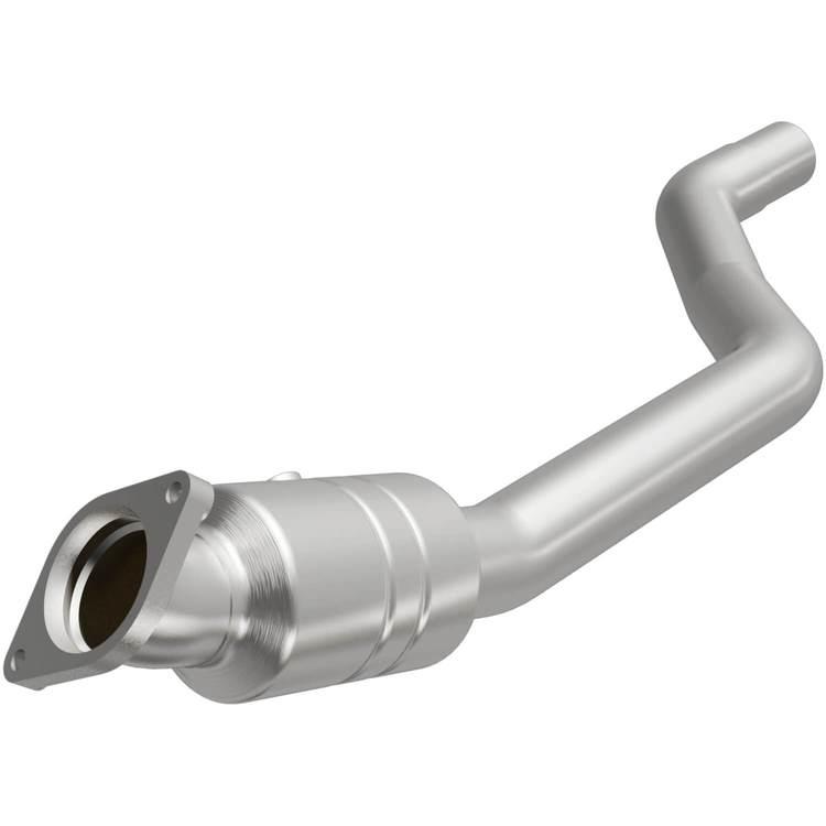 MagnaFlow Direct-Fit Catalytic Converter - California Emissions OBDII Compliant Design 5461478