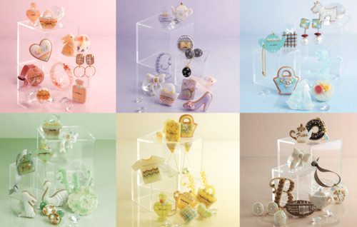 Color Art Resin example in opaque colours and clear UV resin. Color Art Resin example in opaque colours and clear UV resin.