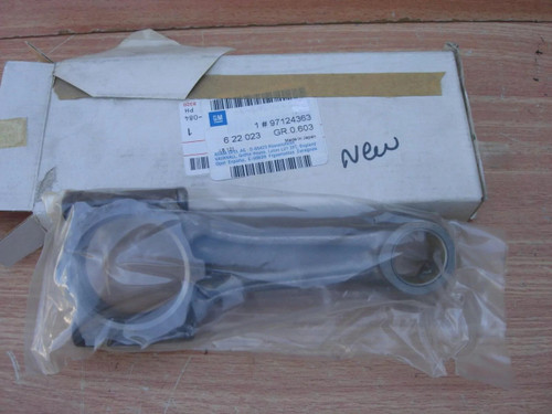 Connecting Rod Conrod fits Opel Vauxhall Isuzu 4EE1 4EC1 15TD X17TD Genuine 97124363 View Front
