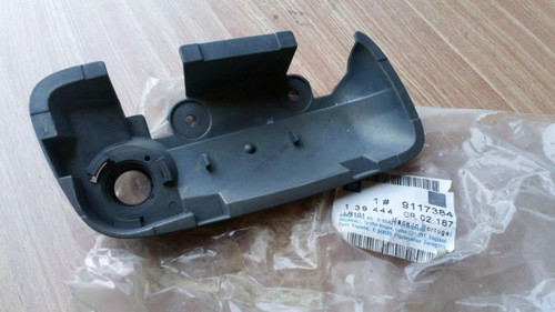 Exterior Door Handle Bracket Front Right RHD fits Opel Vauxhall Astra G Zafira A 9117384 View Front