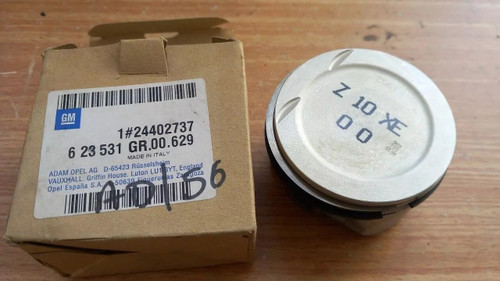 Piston fits Opel Vauxhall Z10XE Z10XEP X10XE STD 24402737 Genuine View Front