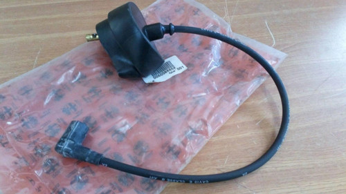 Ignition Coil Cable Boot fits Alfa Romeo 33 60568852 Genuine View Front