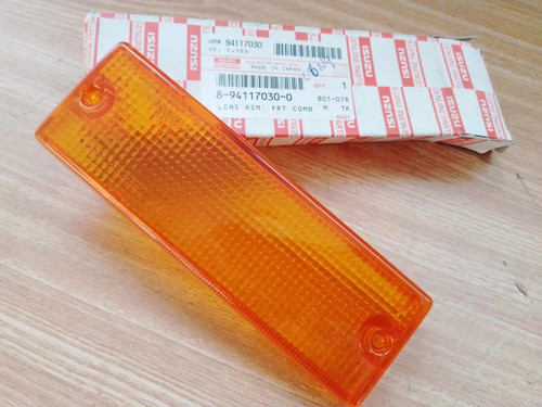 Turn Signal Lens Front Left fits Isuzu Trooper Bighorn MU Honda Passport 8941170300 View Front