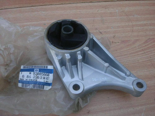 Engine Mount Front fits Opel Vauxhall Zafira A 92085608 Genuine View Front