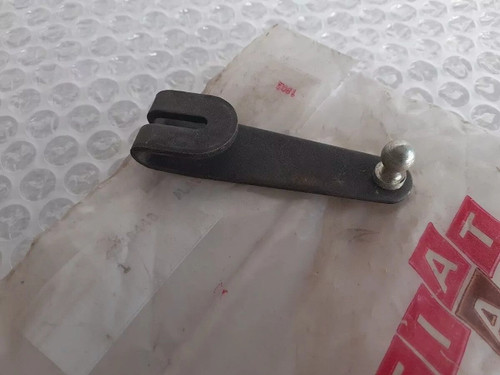 Carburetor Lever fits Fiat Uno Fiorino 4338448 Genuine View Front