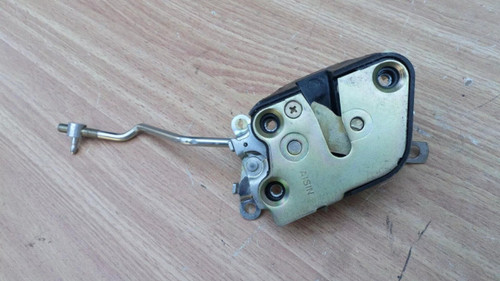 Door Lock Rear Right fits Isuzu Pickup KB Chevrolet LUV 8942430920 Genuine View Front