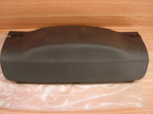 Flap Trailer Coupling Rear Bumper fits Opel Vauxhall Corsa C Genuine 9185001 View Front