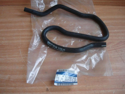 Hose Header Tank to Throttle Valve fits Opel Vauxhall Zafira A F75 Z16XE Z18XE 92100144 View Front