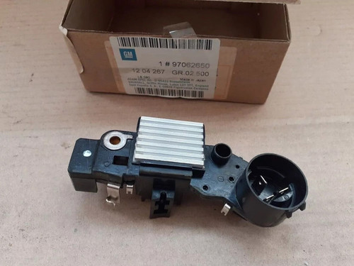 Voltage Regulator fits Opel Campo Isuzu Pickup TF Trooper Chevrolet LUV 97062650 View Front