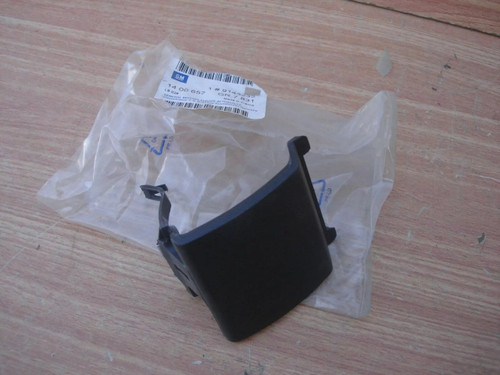 Bumper Flap Front Towing Lug fits Opel Vauxhall Astra G 9143232 Genuine View Front