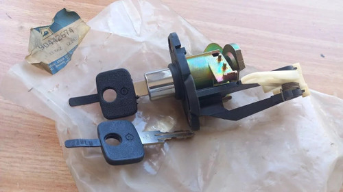 Boot Lock Trunk with Keys fits Opel Astra F 90442674 Genuine View Front