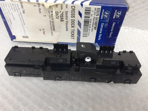 Electric Power Window Control Switch fits Hyundai i30 93576G4100PMP Genuine