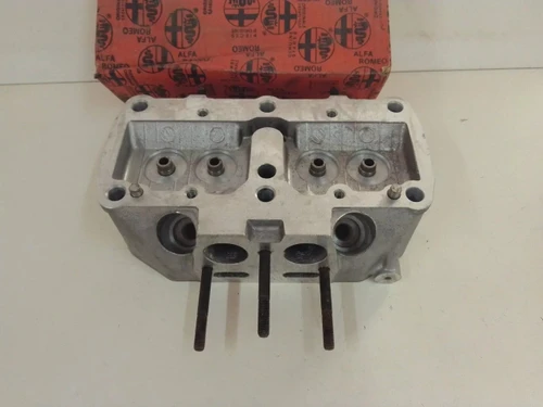 Cylinder Head fits Alfa Romeo 33 Alfasud 1300cc 548885 Genuine View Front