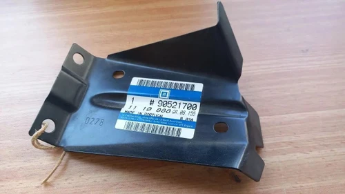 Front Right Fender Bracket fits Opel Vauxhall Astra G 90521700 Genuine View Front