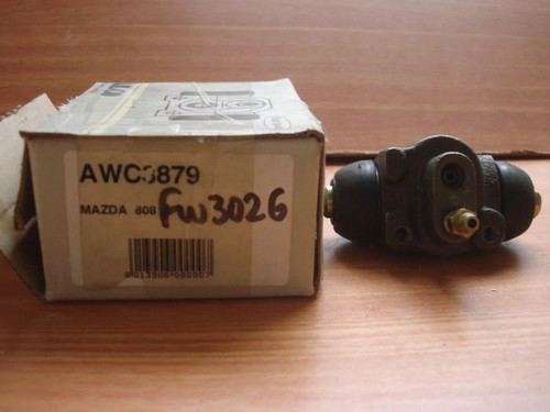 Brake Wheel Cylinder Rear Right fits Mazda RX7 SA22C 626 Familia FA4TS FW3026 View Front