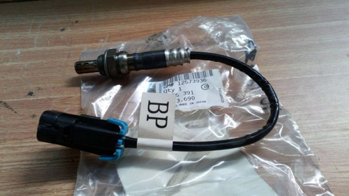 Oxygen Sensor Front fits Opel Vauxhall Vectra C Z22SE 12573936 Genuine View Front