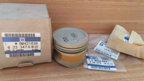 Piston Kit fits Opel Corsa B C14SE 14SE STD 77.60mm Bore 90421838 Genuine View Front