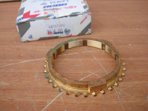 Synchronizer fits Fiat Bravo Punto Uno Strada Lancia Lybra Alfa Romeo 145 145 46545896 View Front