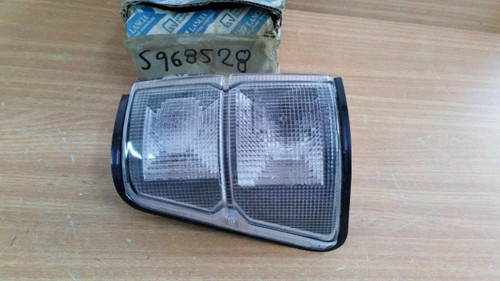 Turn Signal Indicator Front Right Clear fits Fiat Argenta 5968528 Genuine View Front